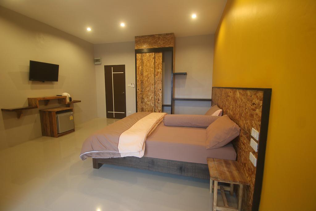 The Bedroom Nai Harn Beach Exterior photo
