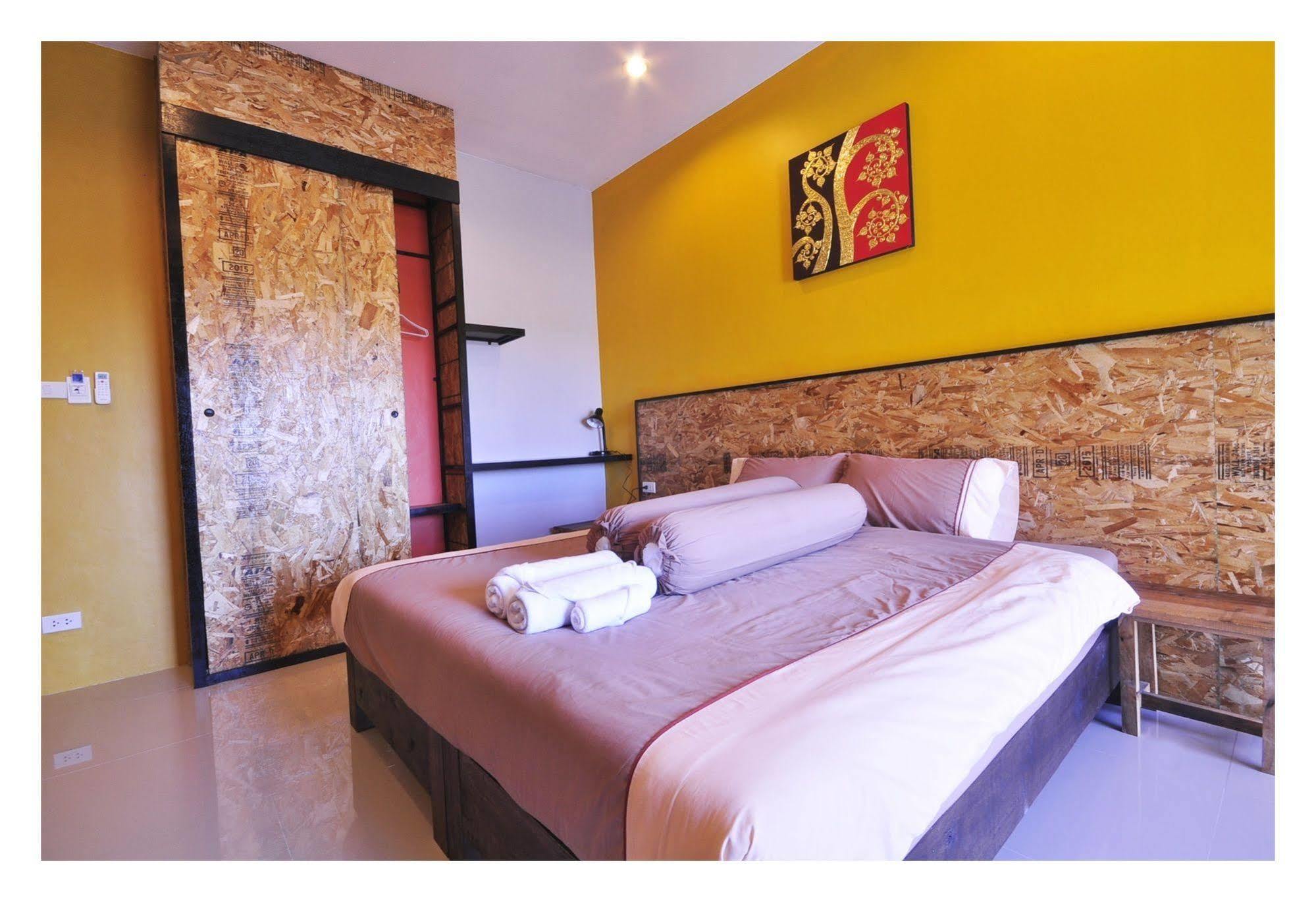 The Bedroom Nai Harn Beach Exterior photo